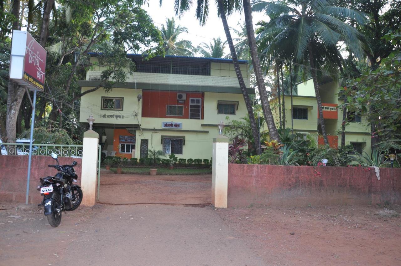Hotel Anjali Lodge Mālvan エクステリア 写真